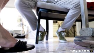 Shay Sights You Just Have To Relax – AskYourMother