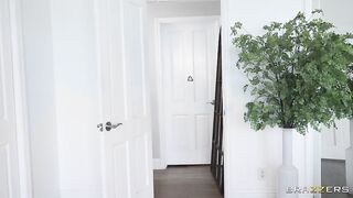 Mi Madrastra Latina La Mejor Cogemos Como Nunca – Luna Star