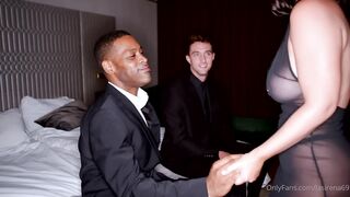 LaSirena69 – 1st BBC White Cock Double Penetration