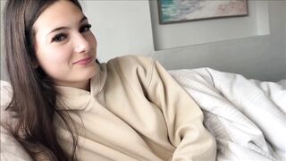 Sophie Tyler – Sick Day(familytherapyxxx 15.04.2025)