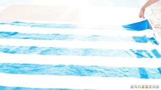 Wet And Sneaky in HD – Sapphire Astrea